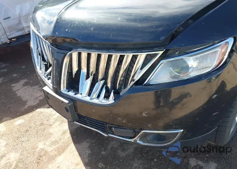 2014 Lincoln Mkx z USA, uszkodzony, nr VIN 2LMDJ6JK3EBL14362